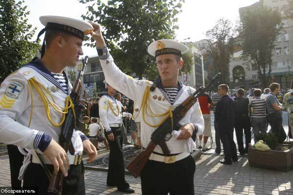 Ночь независимости, или Как праздновала власть (ФОТО)