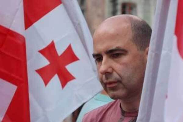 Во Львове пьют грузинское вино за "смерть москалів"