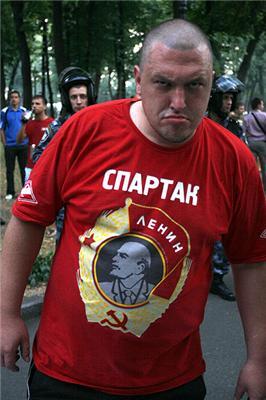 "Столица Киевской Руси приветствует гостей из провинции"