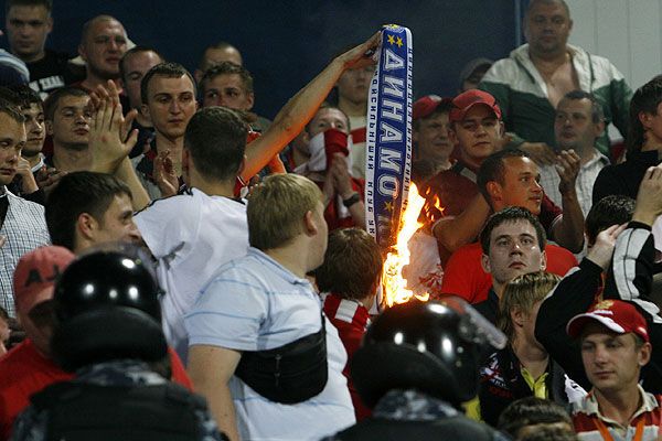 "Столица Киевской Руси приветствует гостей из провинции"