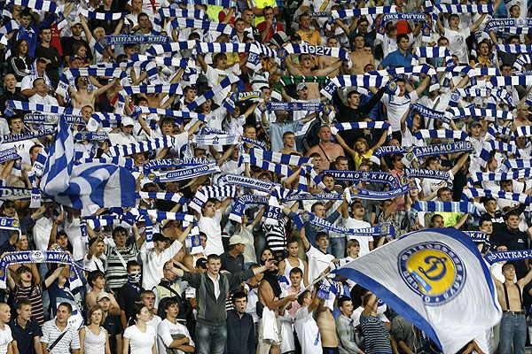 "Столица Киевской Руси приветствует гостей из провинции"