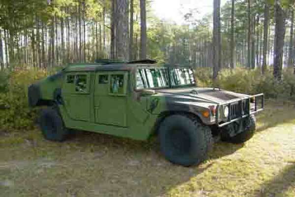 США выставили России счет за "трофейные" джипы