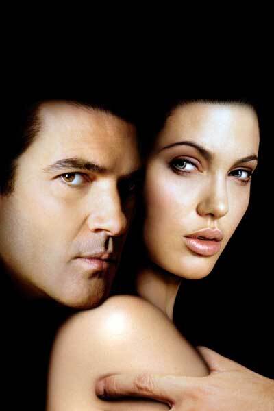 Джоли и Бандерас в эротической фотосессии