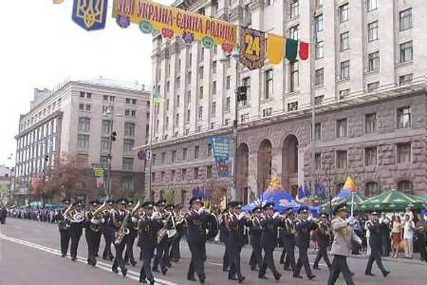 Парада в День Незалежности может не быть 
