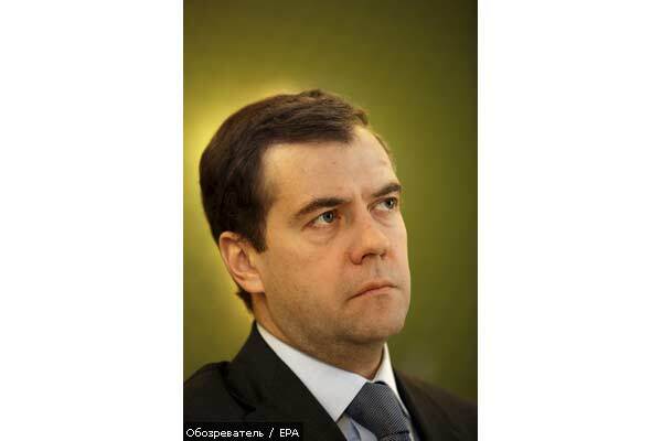 Медведев угрожает Грузии карой российской
