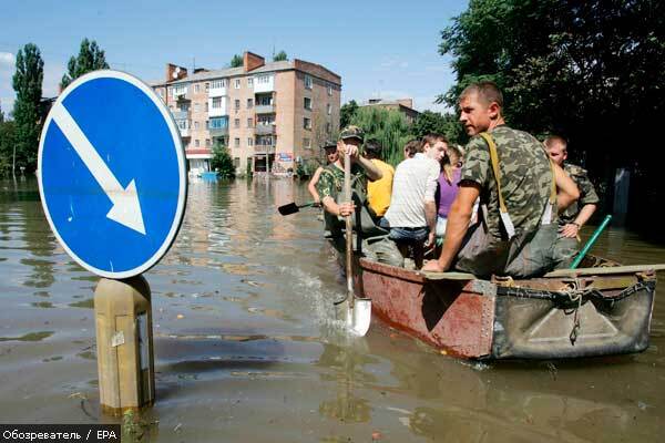 Президент взяв під контроль "стихійні" гроші