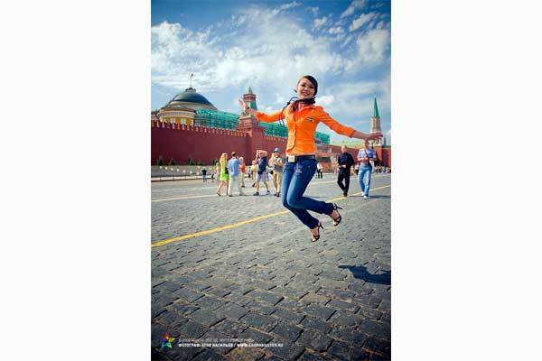 На конкурсі "П'ять зірок" перемогла співачка з Таджикистану