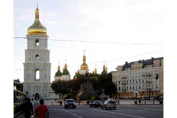 В Киев привезут 14 скульптур из коллекции Людовика ХІV 