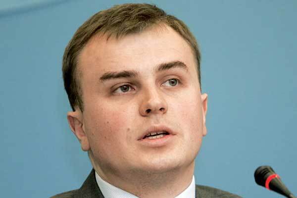 Берназюк возмущен фактом своего выдворения из Кабмина