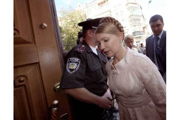 Тимошенко радить Ющенку здати аналізи