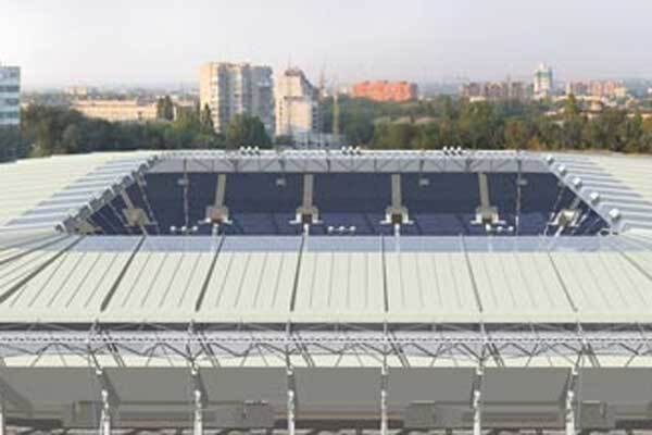 Перший стадіон до Євро-2012 вразив Ющенко своєю красою