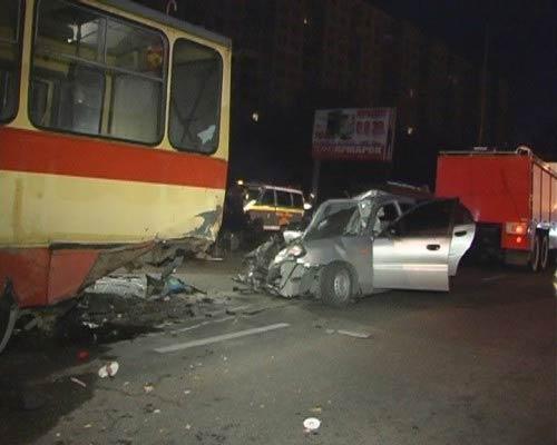 В результате ДТП в Киеве погибли 4 человека