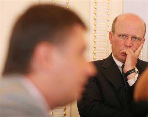 НУ-НС требует отставки Тимошенко