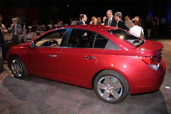 Замена Chevrolet Lacetti появится в марте 2009 года