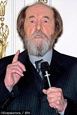 Нобелевский лауреат Солженицын был стукачом НКВД?