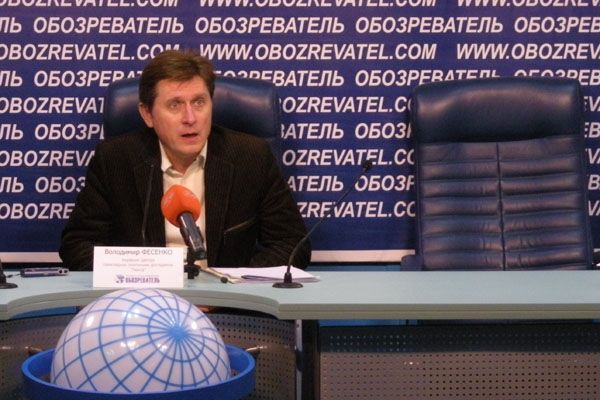 Яценюк ушел, чтобы следом за ним ушла Тимошенко