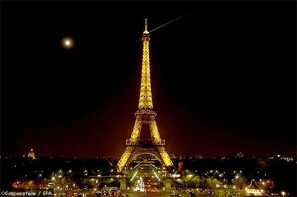 Эйфелева башня станет менее освещенной