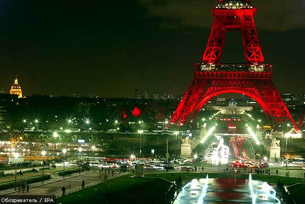 Эйфелева башня станет менее освещенной