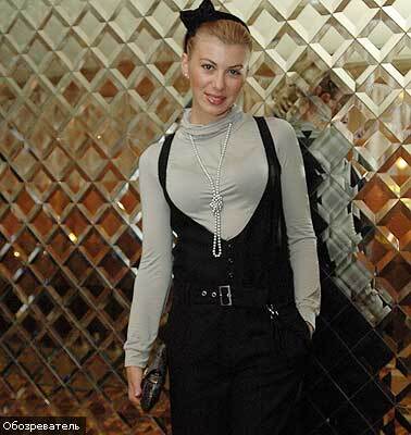 У Веры Брежневой теперь тоже есть фонд