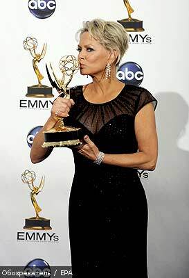 В Лос-Анджелесе вручили Emmy