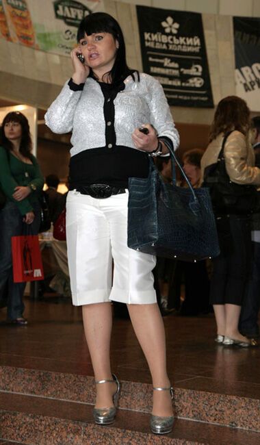 Родила Ирэна в ночь...