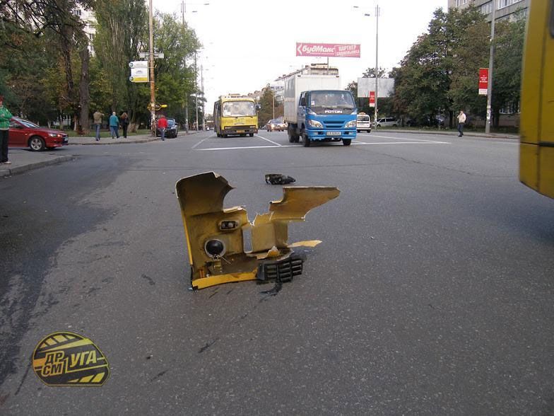 Лихач разбил Aveo и скрылся с места аварии