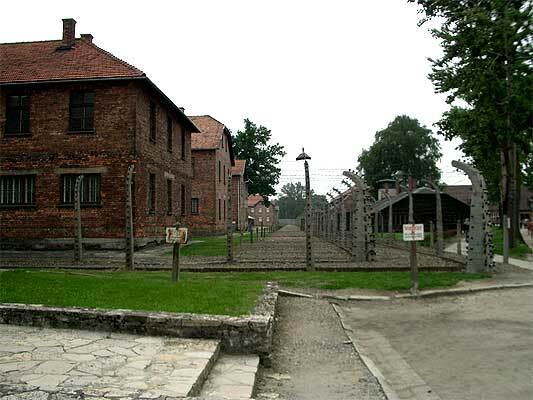 Освенцим нуждается в реконструкции