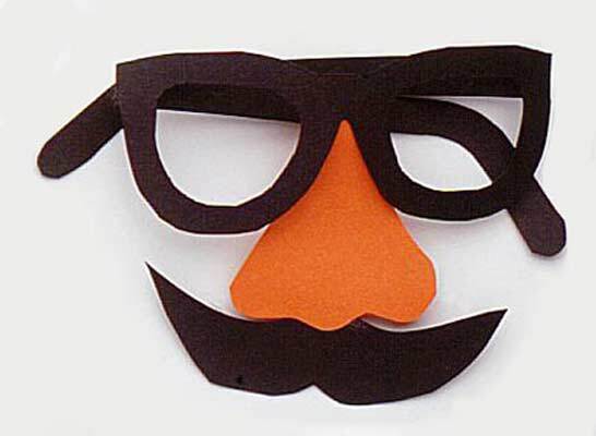 «У вас ус отклеился» - так попался британский разведчик