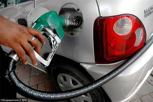 Бензин в Киеве "резко" подешевел