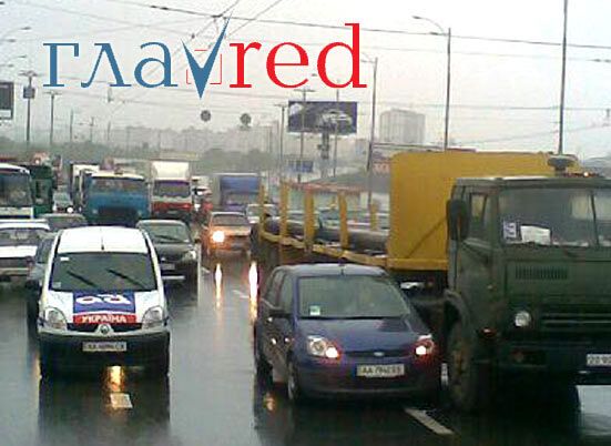 Из-за ДТП возле Московского моста образовалась тянучка