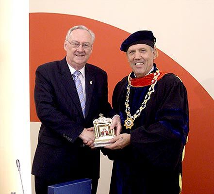 Оксфордские эксперты наградили Бережную и Кивалова