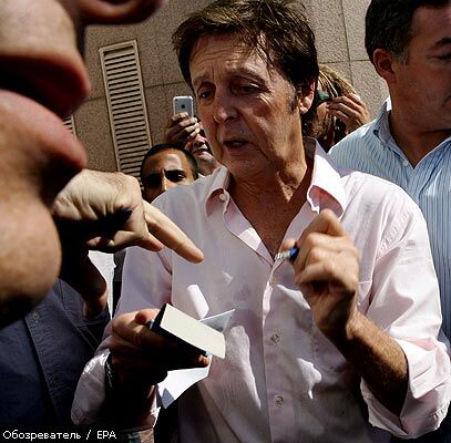 Маккартни  будут охранять лучше Буша