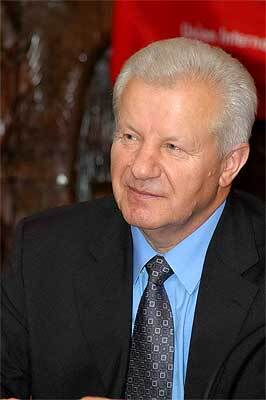 Мороз сделал Симоненко предложение 