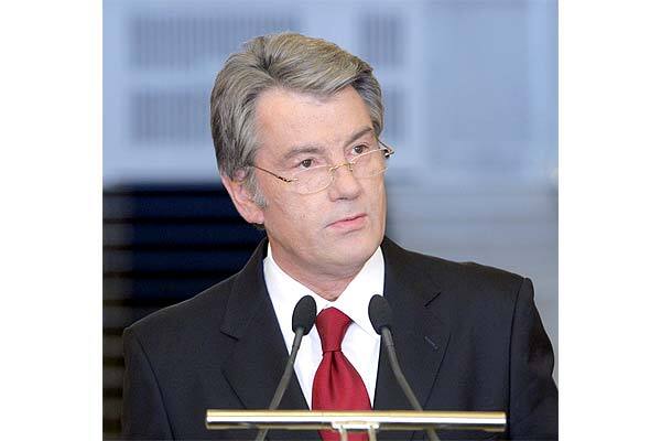 Ющенко пообещал парламенту вето и роспуск