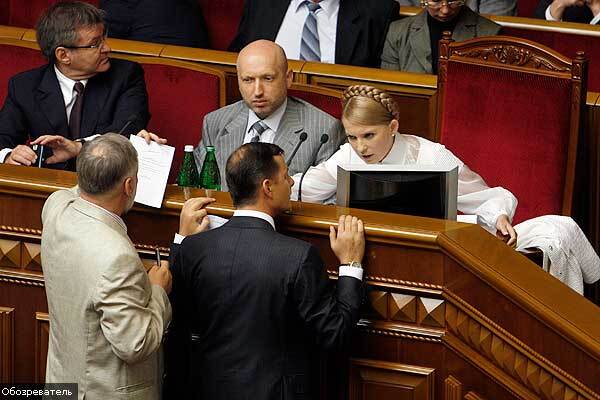 Премьер хочет сильный парламент и слабого Президента