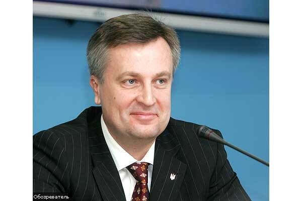 Наливайченко признался, Президент держит СБУ под колпаком
