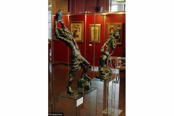 В Киеве открылся «Большой антикварный салон»