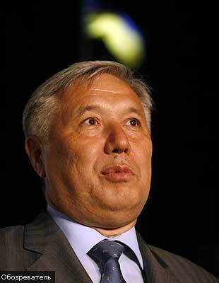 Єхануров відбуває до китайців