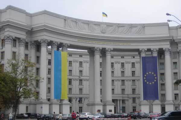 В МИДе отрицают причастность США к газовому конфликту 