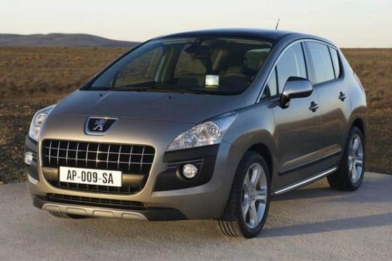 Peugeot представил новую модель - кроссовер 3008