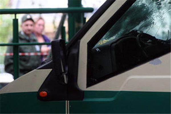 В Одесі двоє рецидивістів обстріляли інкасаторську машину