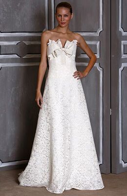 Найкрасивіші і модні весільні сукні 2009