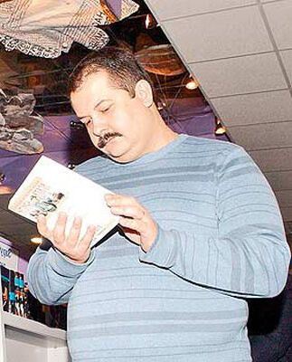 Автор" Нічного дозору" вступив в естонська" Дозор"