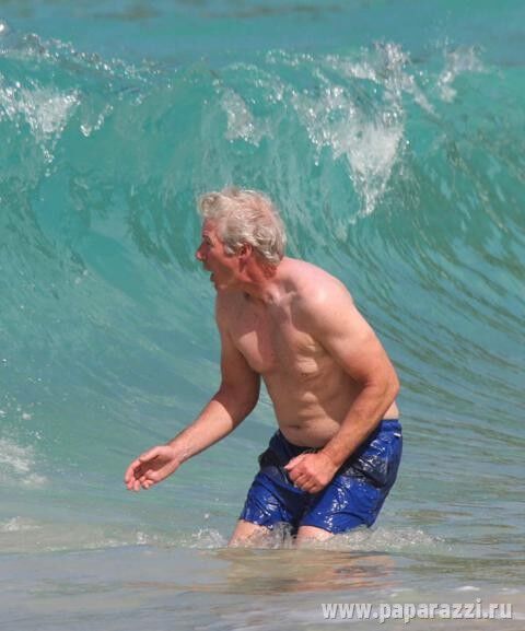 Ричарда Гира накрыло волной