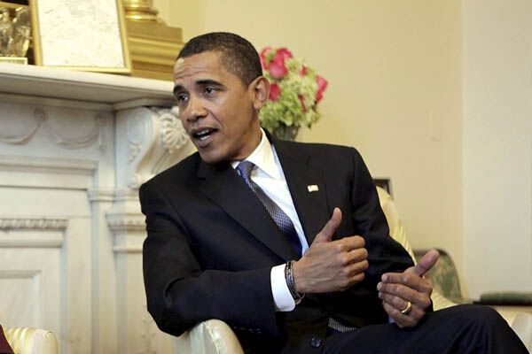 Обама предупреждает о триллионном дефиците госбюджета