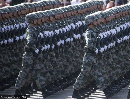 Китай показал военную мощь на праздничном параде (ФОТО)