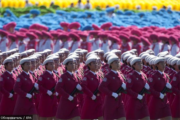 Китай показав військову міць на святковому параді (ФОТО)