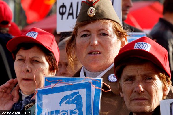 Тігіпко: ветеранам ВВВ та ОУН-УПА не потрібен мир