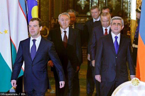 ООН "уравняет в правах" ОДКБ и НАТО