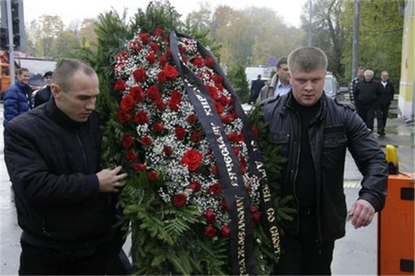 Япончика хоронили под охраной ОМОНа (ФОТО, ВИДЕО)